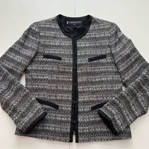 AK Anne Klein Fully Lined Black and White Tweed Blazer in Size 10